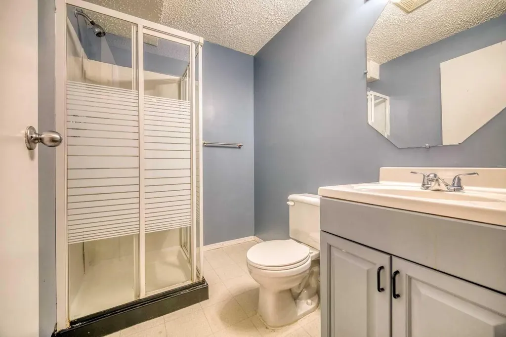 81 Prestwick Avenue SE Calgary AB T2Z 3W7