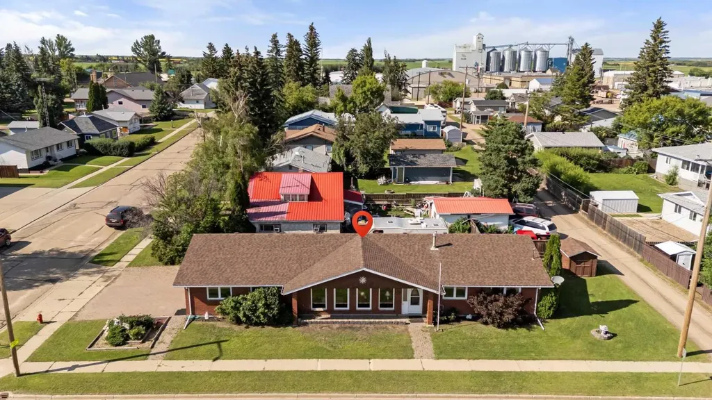 4901 52 Street Killam AB T0B 2L0