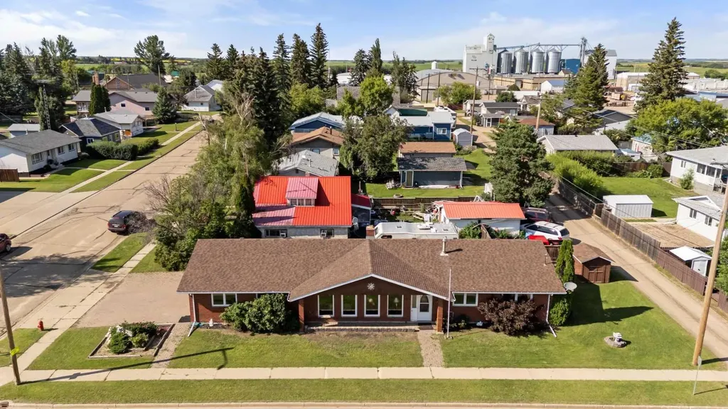 4901 52 Street Killam AB T0B 2L0