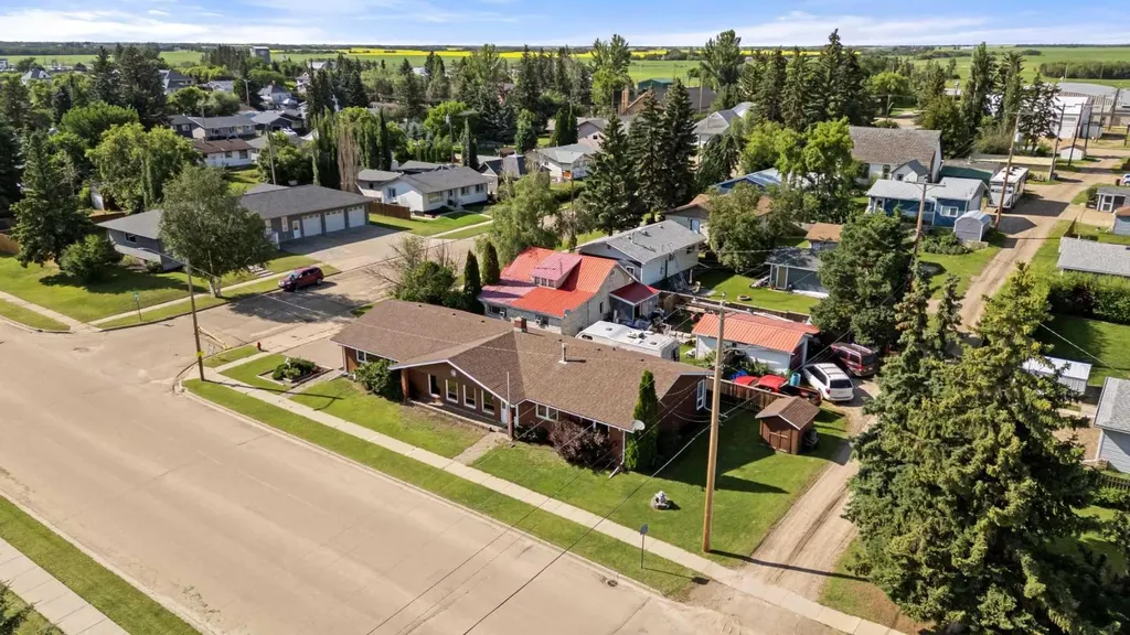 4901 52 Street Killam AB T0B 2L0