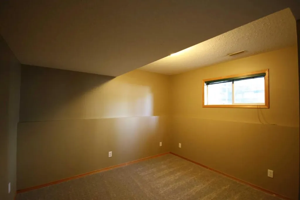 209 Strathaven Bay S Strathmore AB T1P 1N4