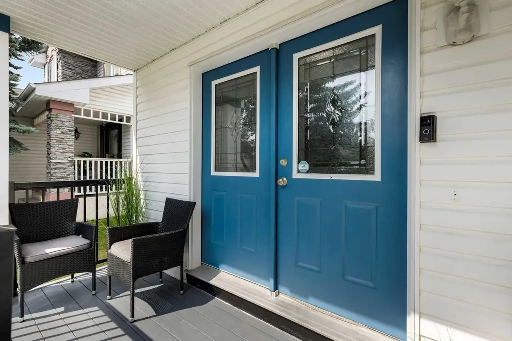 13 Somerset Park SW Calgary AB T2Y 3H3