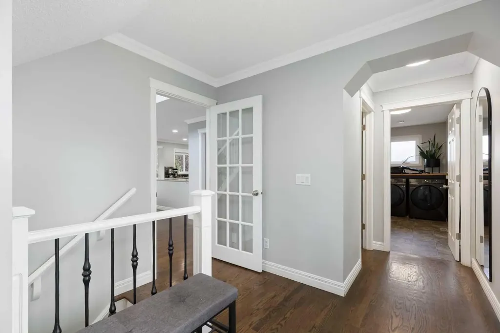 13 Somerset Park SW Calgary AB T2Y 3H3