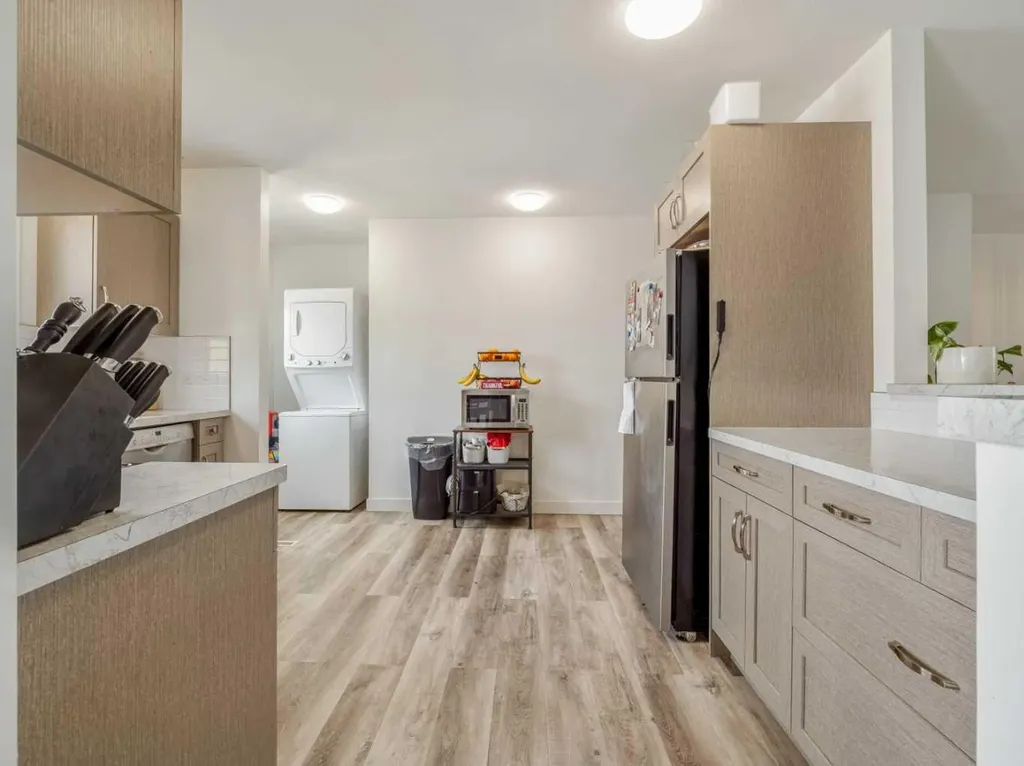 1109 Lakemount Boulevard S Lethbridge AB T1K 3S4
