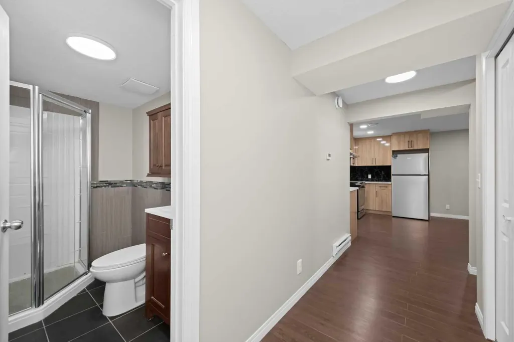 7 Panora Square NW Calgary AB T3P 1E5