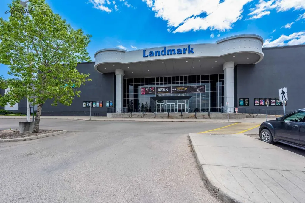 7 Panora Square NW Calgary AB T3P 1E5