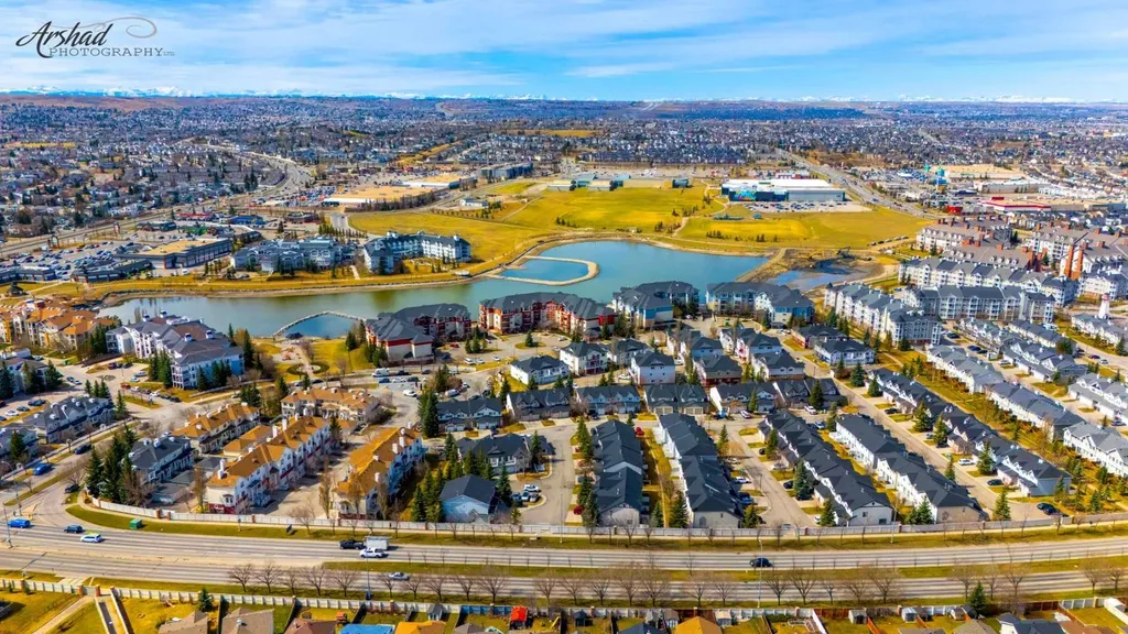 7 Panora Square NW Calgary AB T3P 1E5