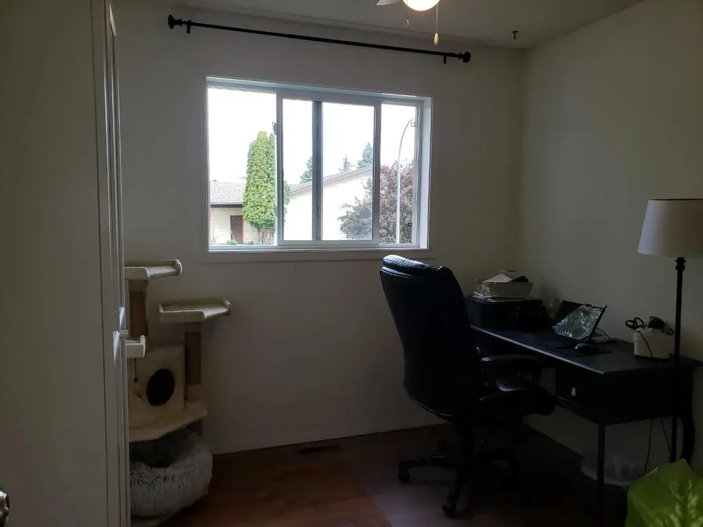 10213 106 Avenue Fairview AB T0H 1L0