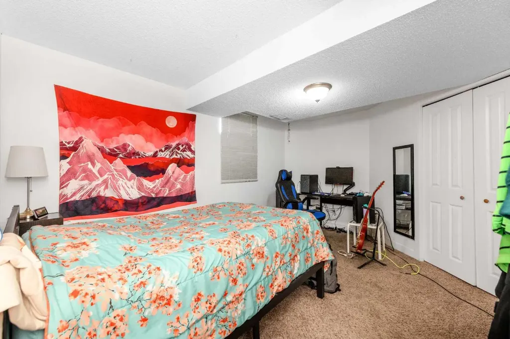 5 Citadel Hills Circle NW Calgary AB T3G 3V4