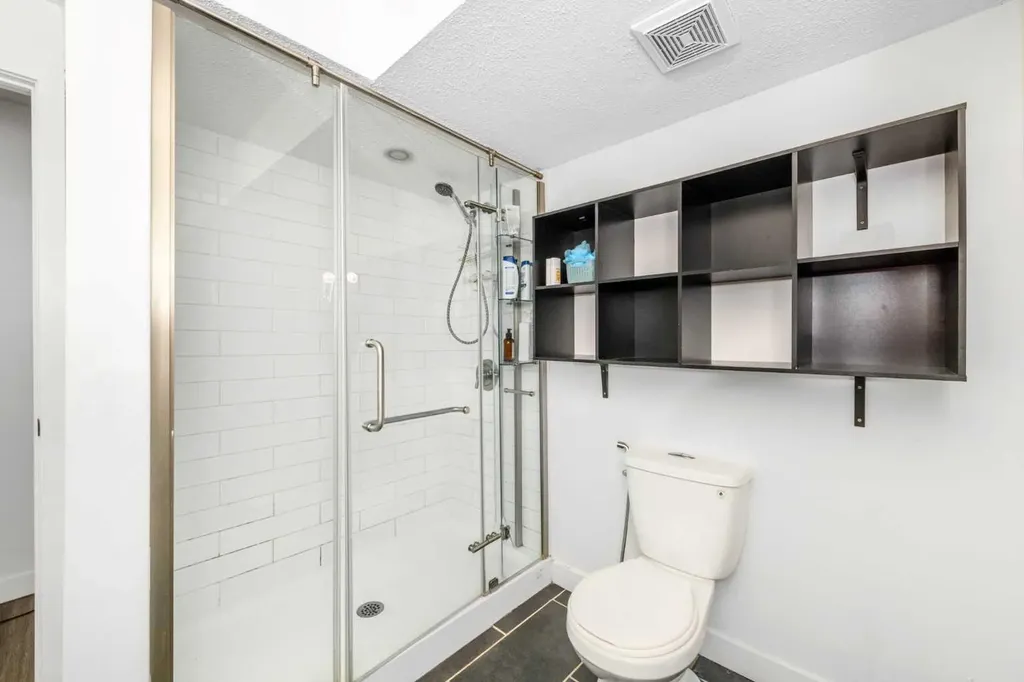 5 Citadel Hills Circle NW Calgary AB T3G 3V4