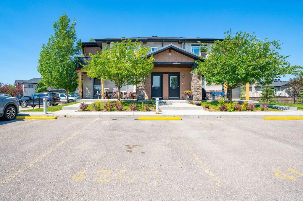 2781 Chinook Winds Drive Airdrie AB T4B 3S5