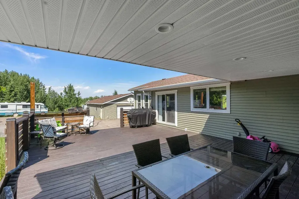 242034 36 Street E Rural Foothills County AB T1S3P9