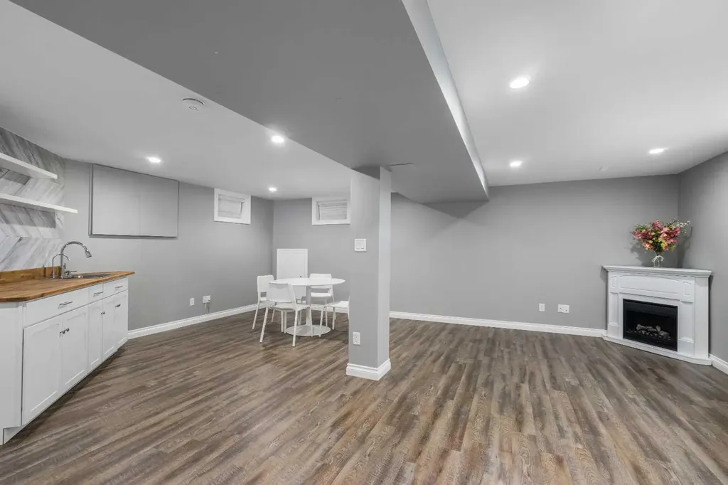 242034 36 Street E Rural Foothills County AB T1S3P9