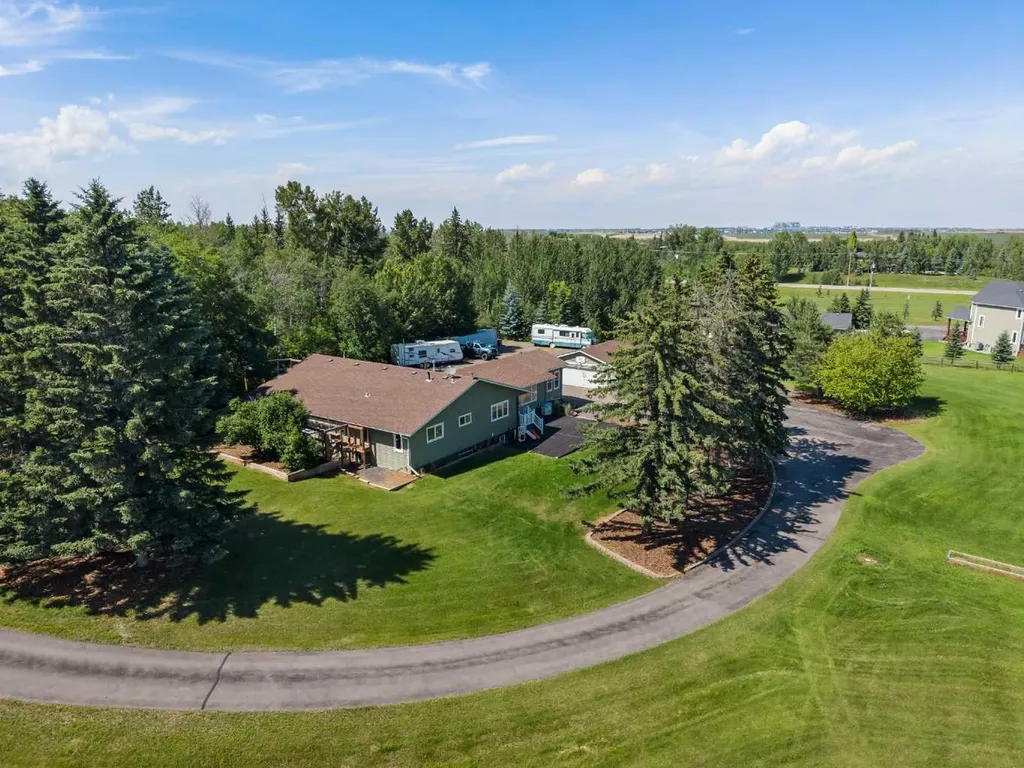 242034 36 Street E Rural Foothills County AB T1S3P9