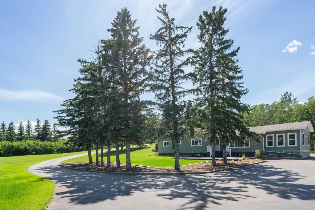 242034 36 Street E Rural Foothills County AB T1S3P9