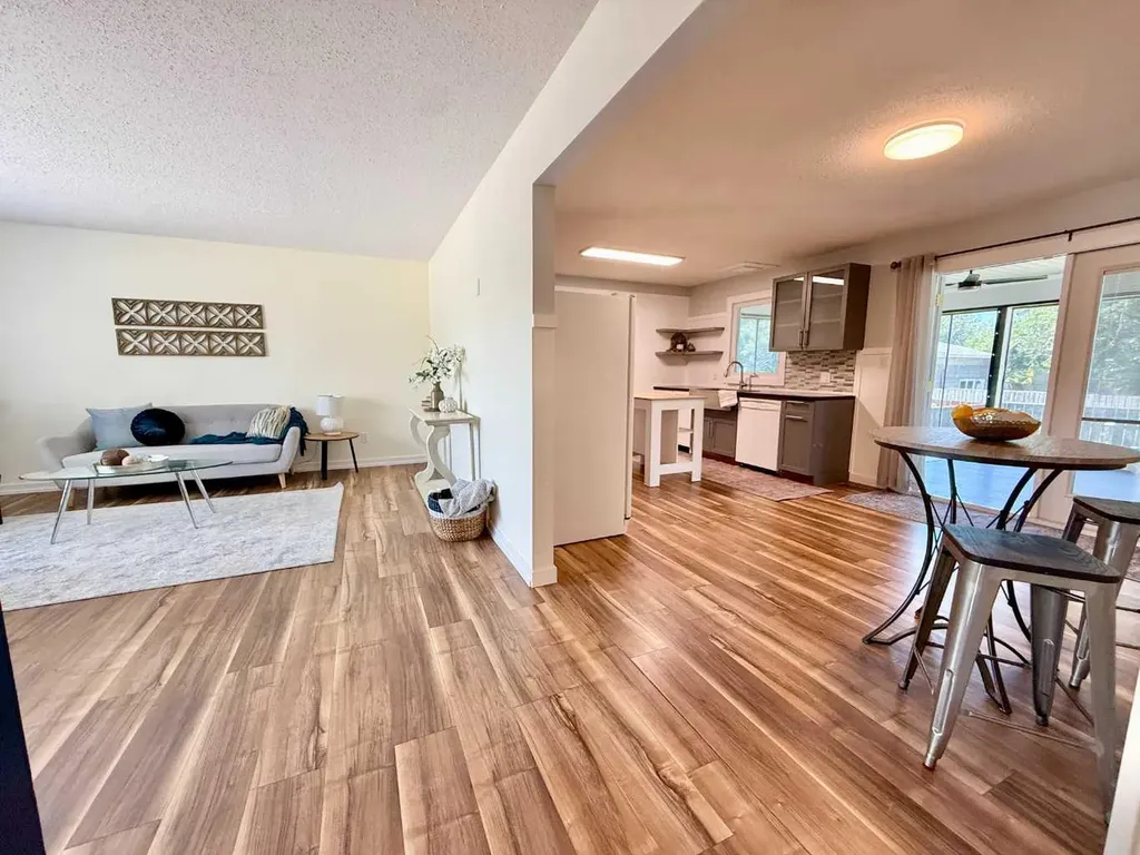 221 Mcdermott Road Coalhurst AB T0L 0V0