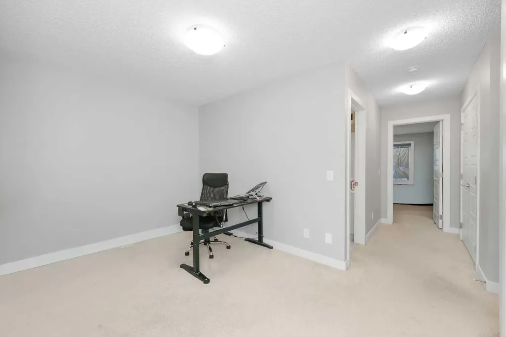 226 Ambleton Drive NW Calgary AB T3P1W7