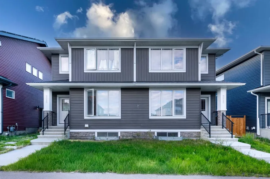 226 Ambleton Drive NW Calgary AB T3P1W7
