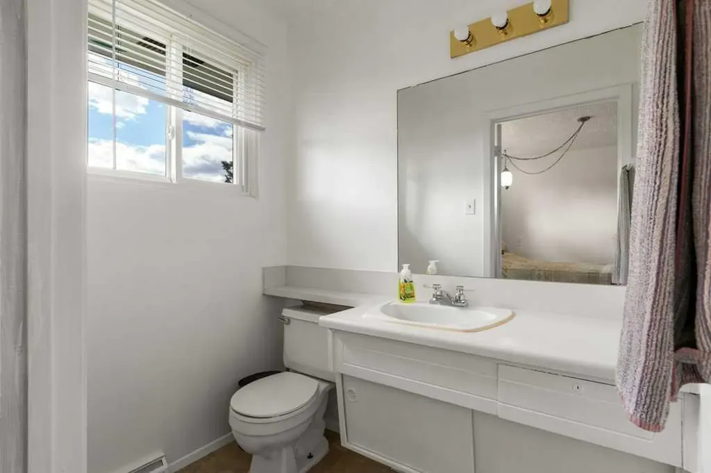 39 Maryvale Crescent NE Calgary AB T2A 2V5