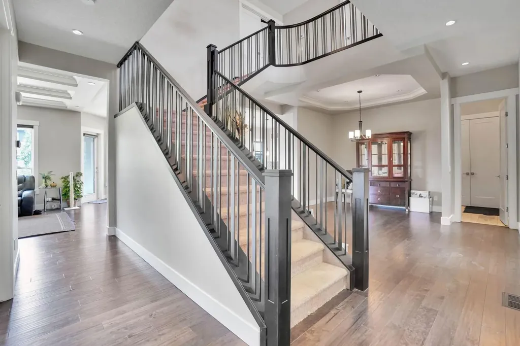 113 Kinniburgh Bay Chestermere AB T1X0M2