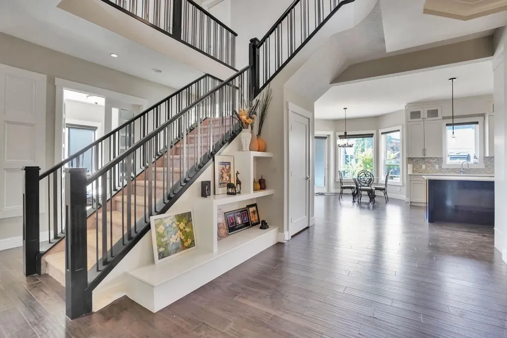113 Kinniburgh Bay Chestermere AB T1X0M2
