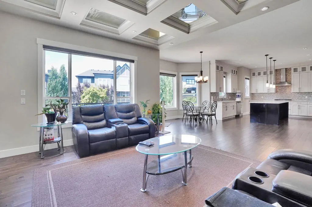 113 Kinniburgh Bay Chestermere AB T1X0M2