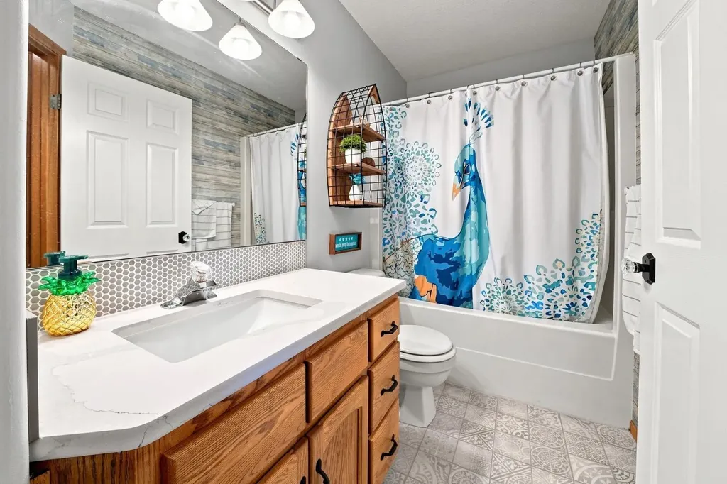155 Lampard Crescent Red Deer AB T4R 2W7