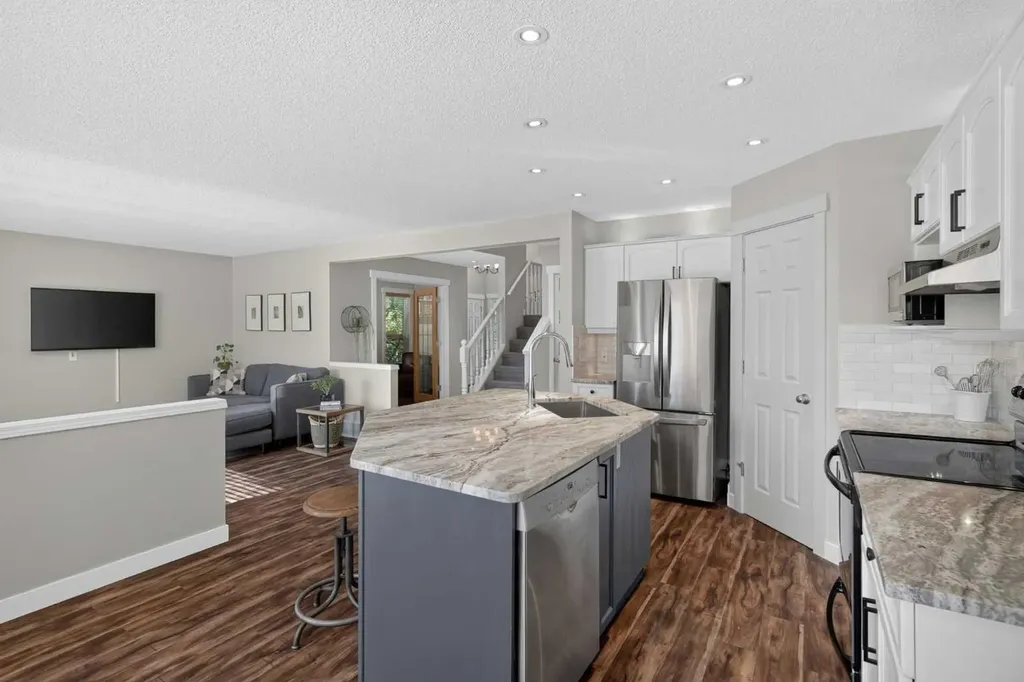 18320 Chaparral Street SE Calgary AB T2X3K9