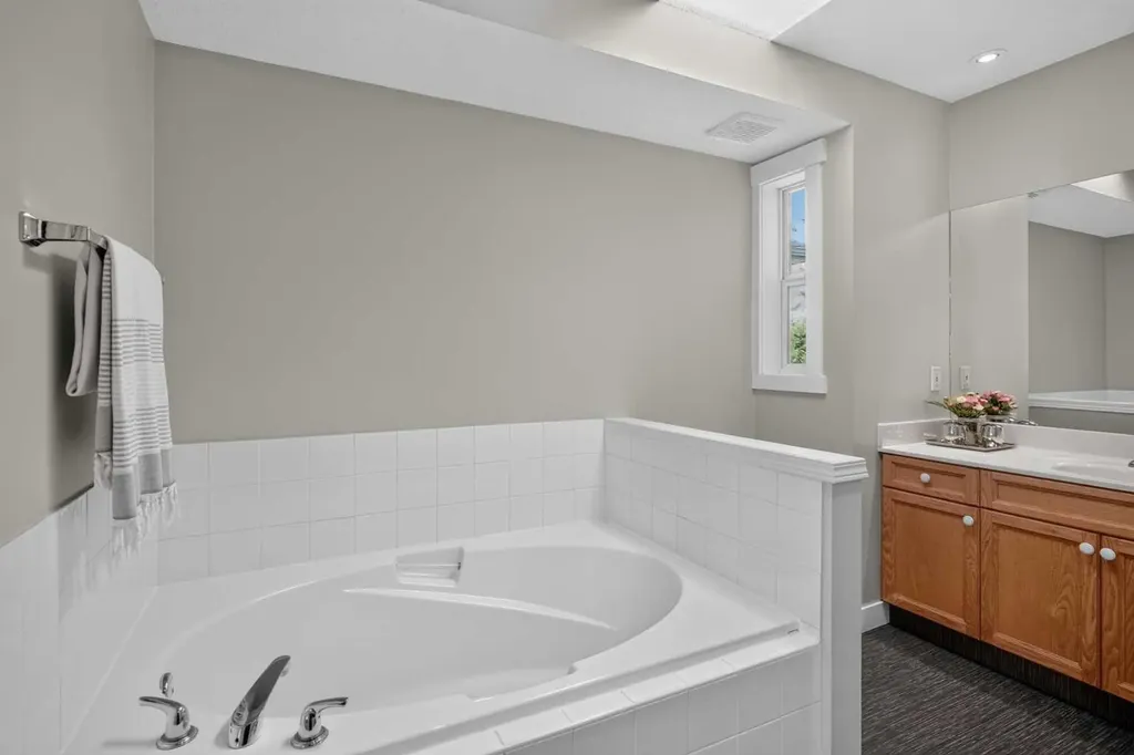 18320 Chaparral Street SE Calgary AB T2X3K9