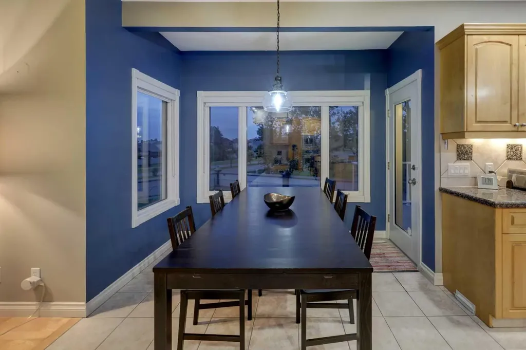 40 Arbour Estates Green NW Calgary AB T3G4E7