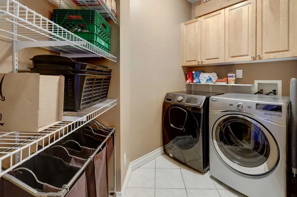 40 Arbour Estates Green NW Calgary AB T3G4E7