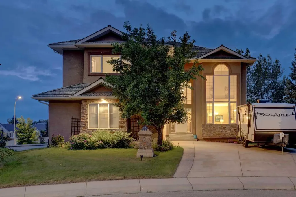 40 Arbour Estates Green NW Calgary AB T3G4E7