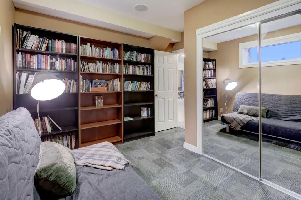 40 Arbour Estates Green NW Calgary AB T3G4E7