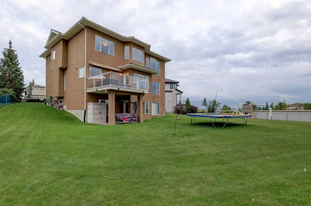 40 Arbour Estates Green NW Calgary AB T3G4E7