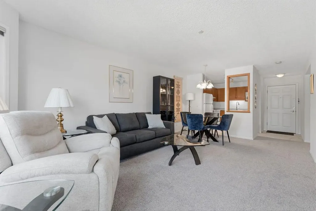 1210 Sienna Park Green SW Calgary AB T3H 3N7