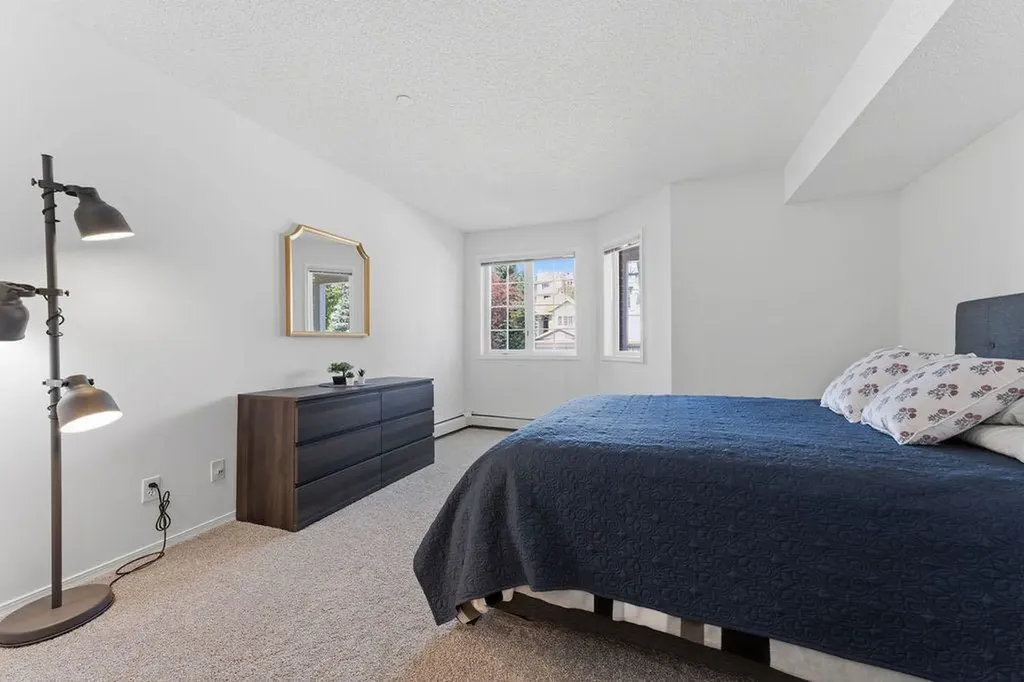 1210 Sienna Park Green SW Calgary AB T3H 3N7