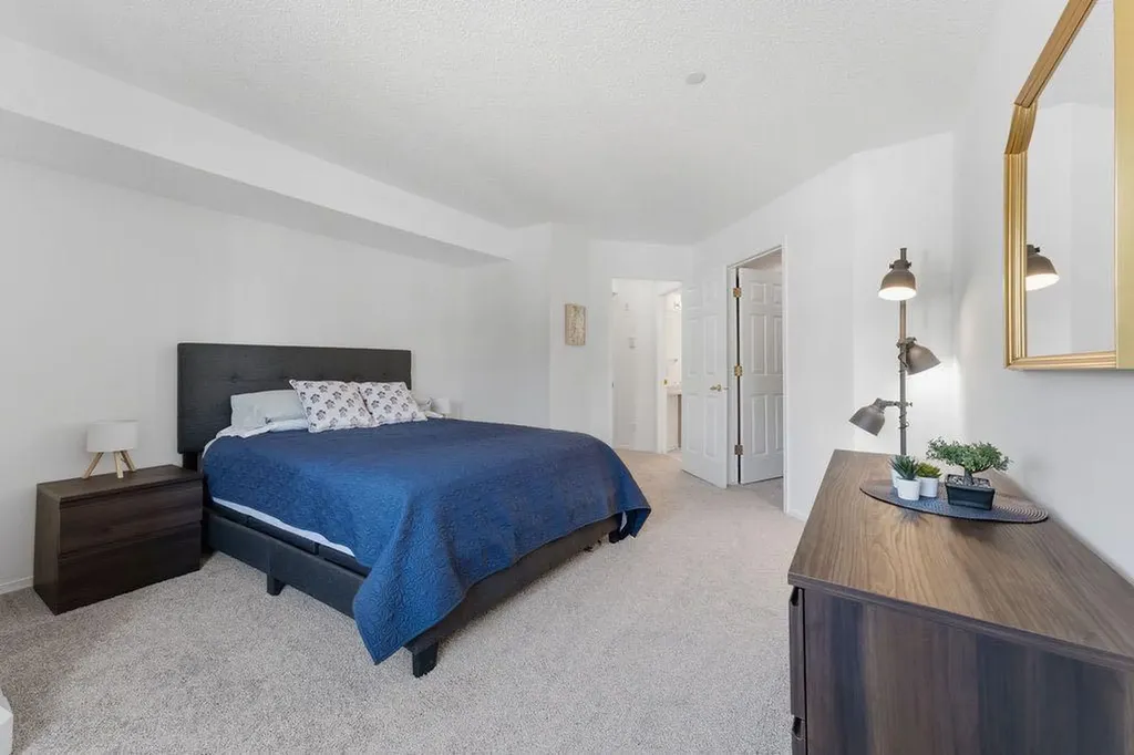 1210 Sienna Park Green SW Calgary AB T3H 3N7