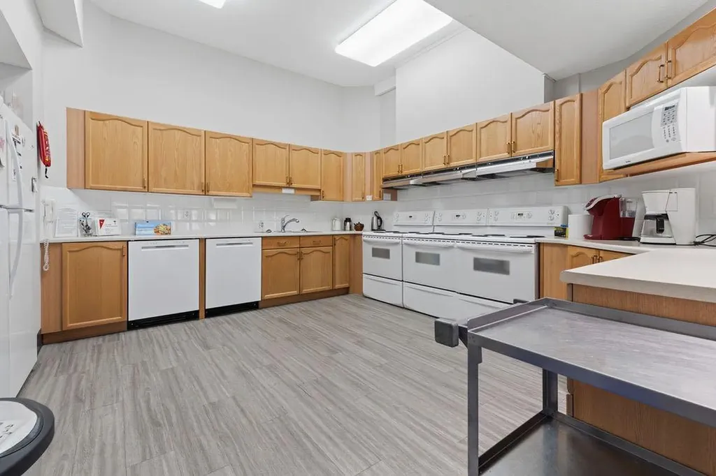 1210 Sienna Park Green SW Calgary AB T3H 3N7