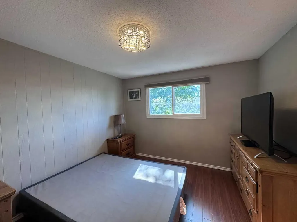 10029 80 Avenue Grande Prairie AB T8V4G2