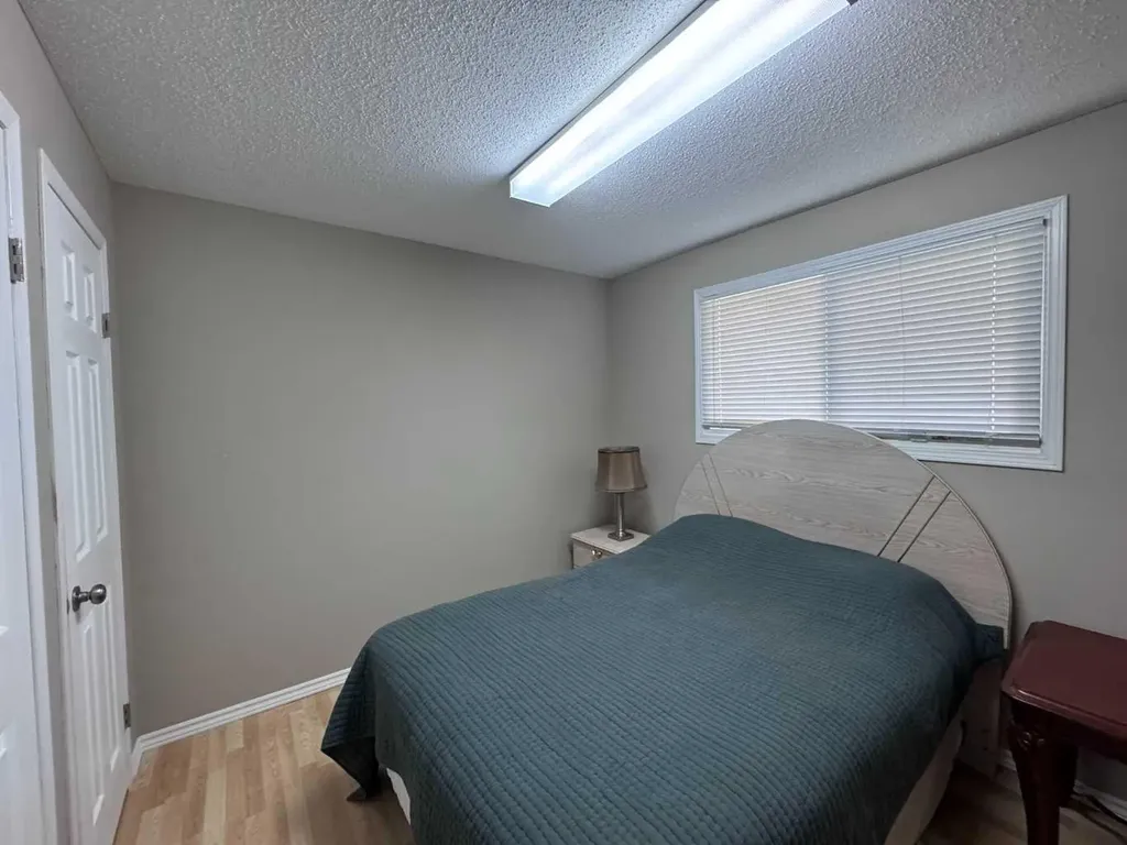 10029 80 Avenue Grande Prairie AB T8V4G2