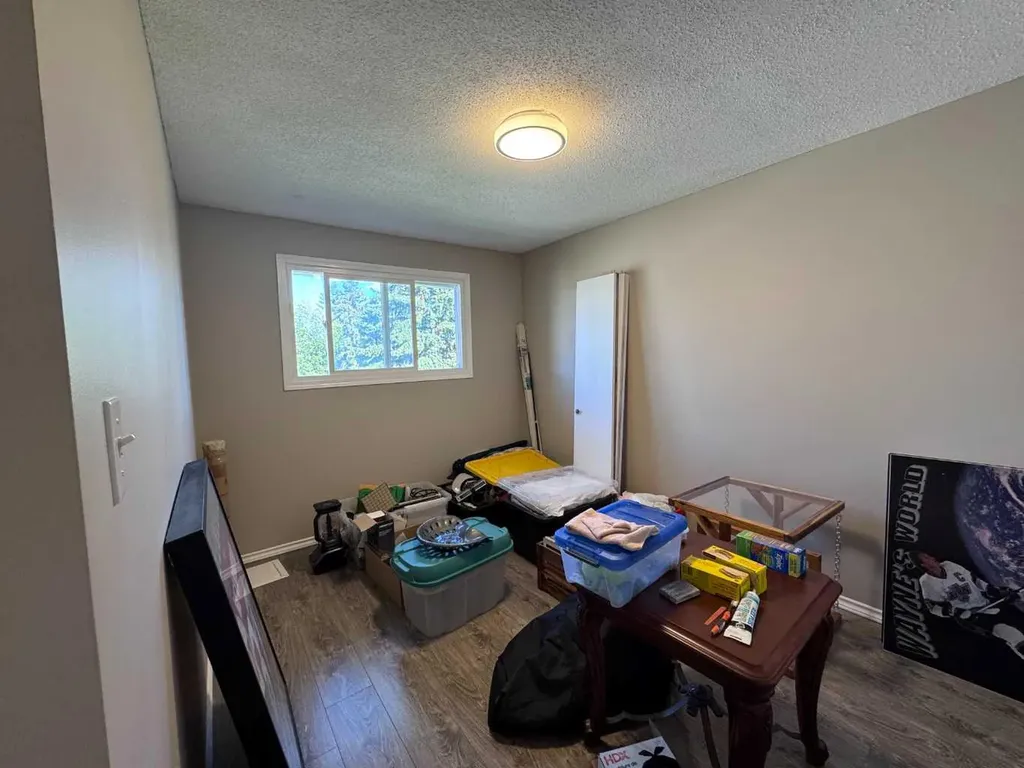 10029 80 Avenue Grande Prairie AB T8V4G2