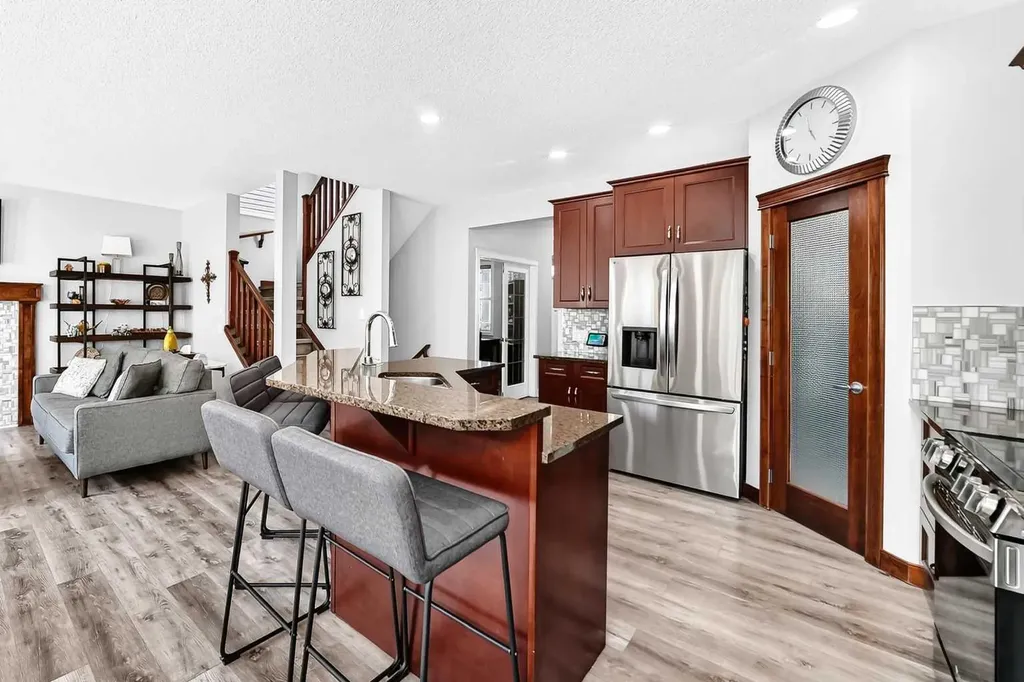144 Pantego Close NW Calgary AB T3K 0K2