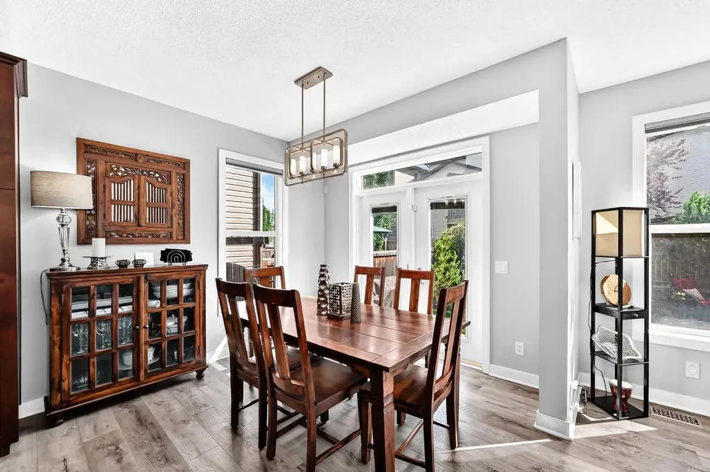 144 Pantego Close NW Calgary AB T3K 0K2