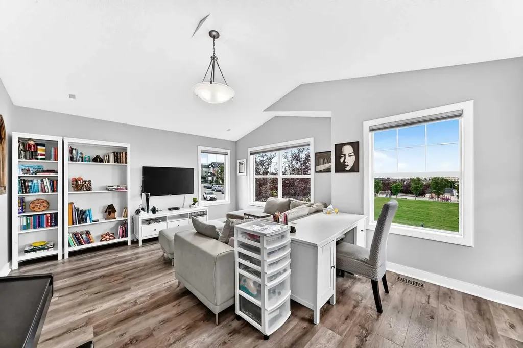 144 Pantego Close NW Calgary AB T3K 0K2