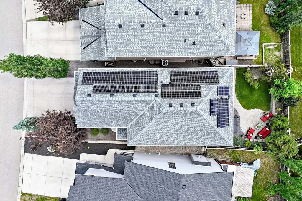 144 Pantego Close NW Calgary AB T3K 0K2