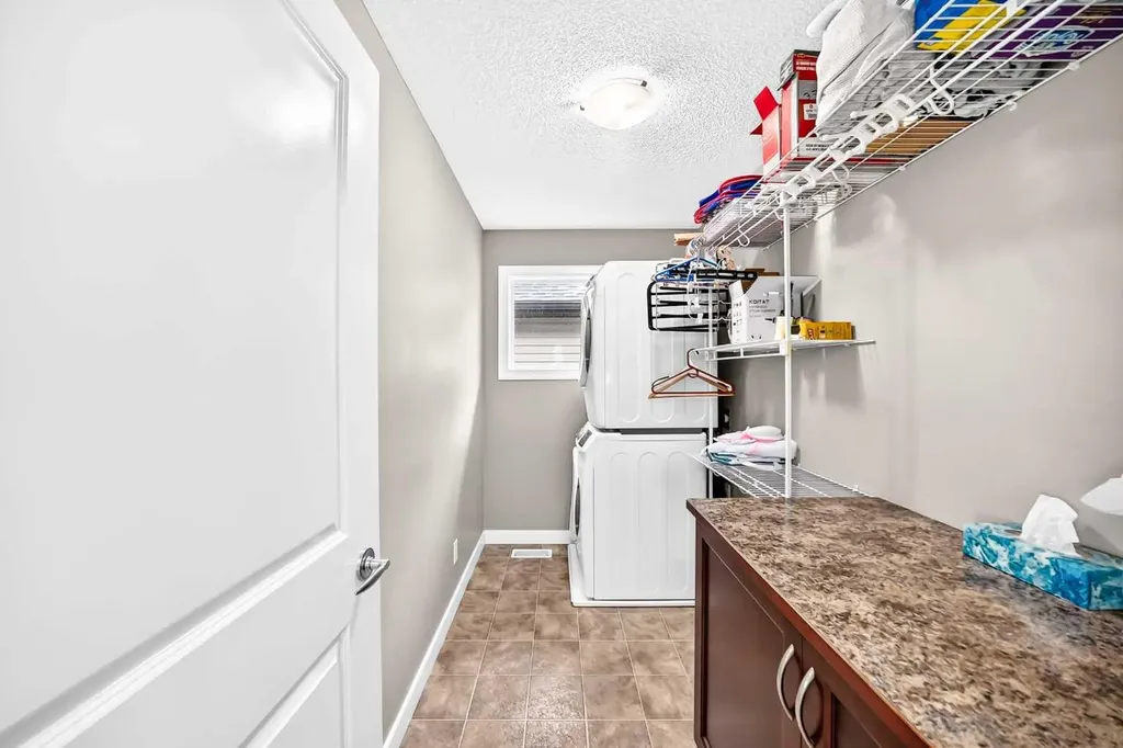 144 Pantego Close NW Calgary AB T3K 0K2