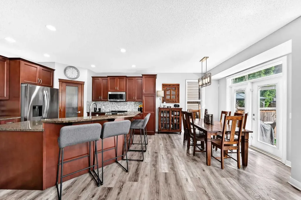 144 Pantego Close NW Calgary AB T3K 0K2