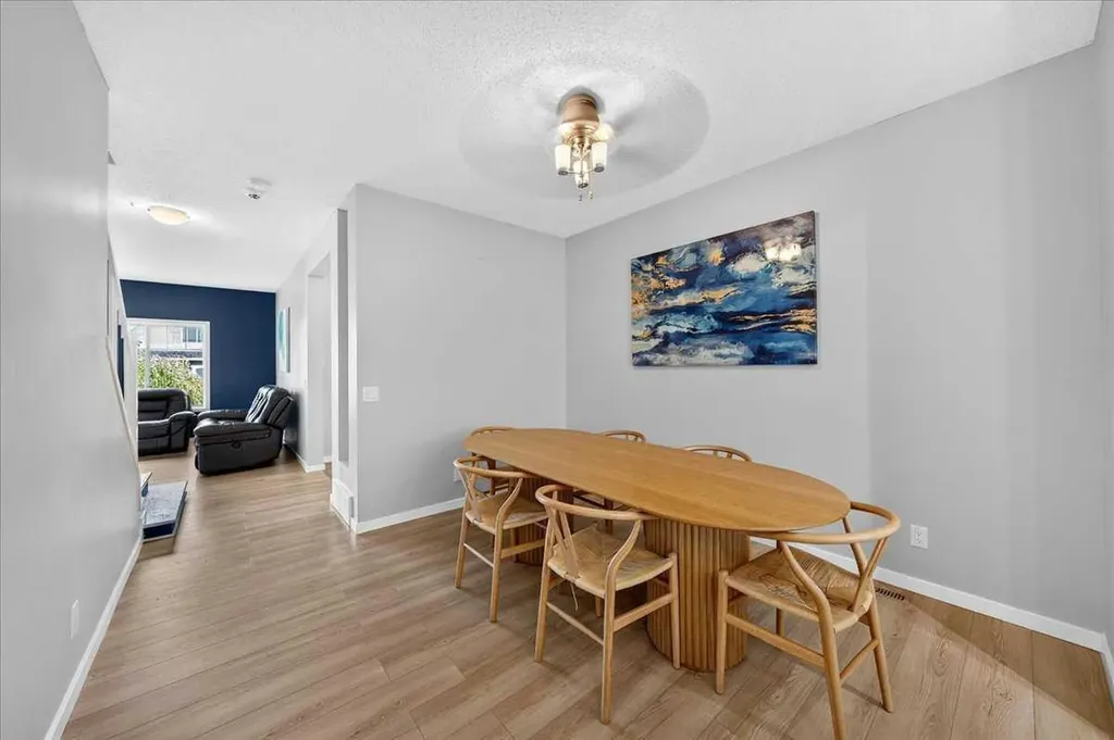 174 Mahogany Heights SE Calgary AB T3M 0X6