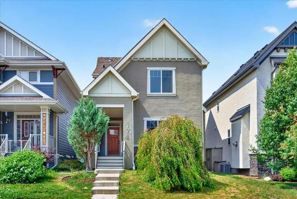 174 Mahogany Heights SE Calgary AB T3M 0X6