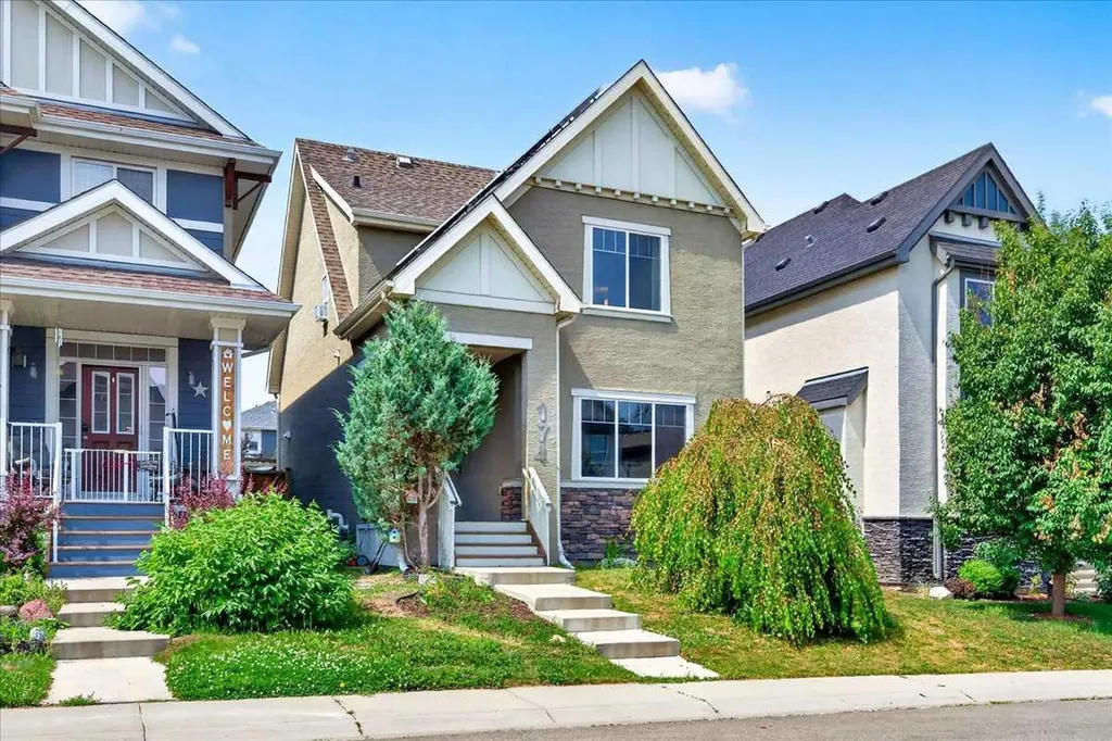 174 Mahogany Heights SE Calgary AB T3M 0X6